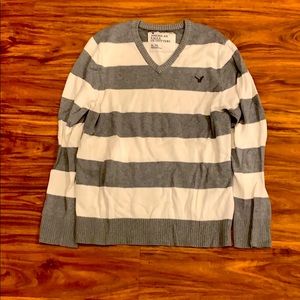 American Eagle v-neck sweater